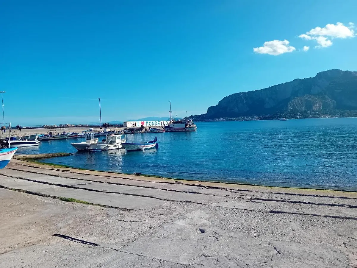 Beach House Mondello Italy